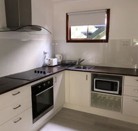 Airlie Getaway Unit 3 - Inverell Accommodation