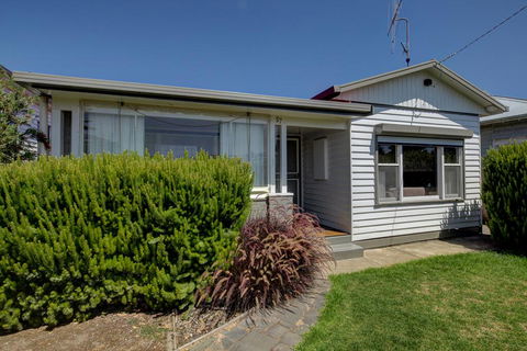 Aisling Cottage - Inverell Accommodation 0