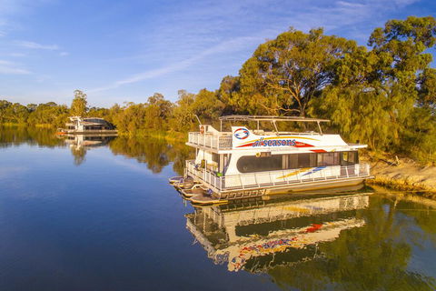 All Seasons Houseboats - Inverell Accommodation 1