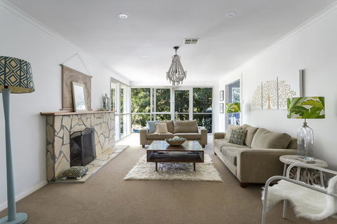 ALLAMBEA - MOUNT ELIZA - Inverell Accommodation 2