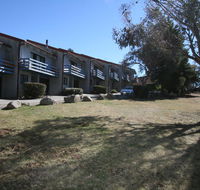 Alpha Centauri Townhouses - Inverell Accommodation