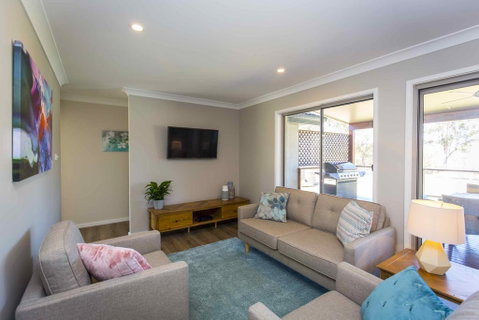 Amani - Inverell Accommodation 3