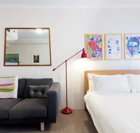 Amazing Studio with Pool in Central Sydney - Inverell Accommodation