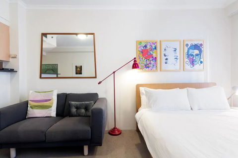 Amazing Studio With Pool In Central Sydney - Inverell Accommodation 0