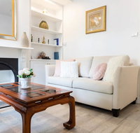 Amazing Waterview Terrace at The Rocks Sydney CBD - Inverell Accommodation