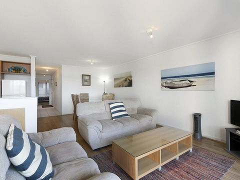 APARTMENT 26 PACIFIC APARTMENTS - Walk To Town - Inverell Accommodation 3