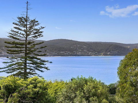 APARTMENT 29 PACIFIC APARTMENTS - Grand Escape With Ocean Views - Inverell Accommodation 0