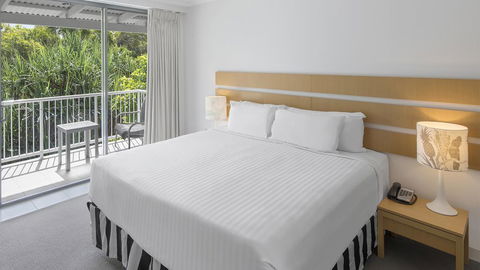 Apartments @ 87 Port Douglas - Inverell Accommodation 3