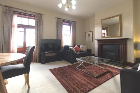 Apartments At York Mansions - Inverell Accommodation 3