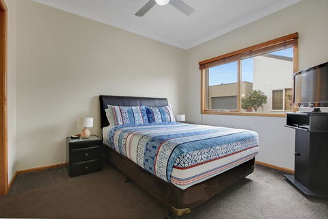 Apartments On Church - Unit 7 - Inverell Accommodation 1