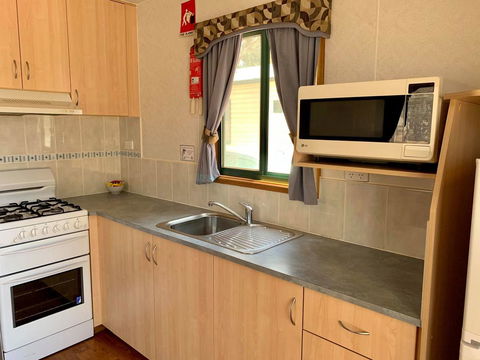 Apex RiverBeach Holiday Park - Inverell Accommodation 3