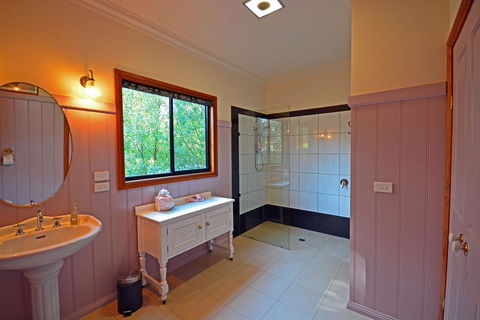 Araluen Park Cottages - Inverell Accommodation 1
