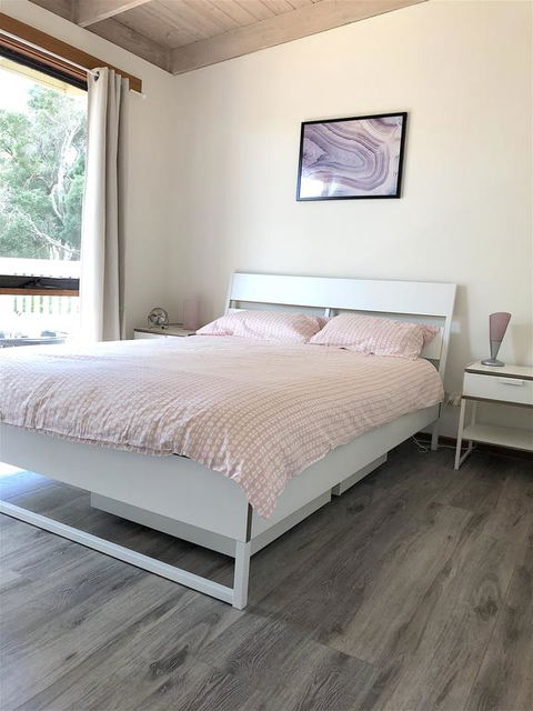 Ariel's Beach House - Inverell Accommodation 3