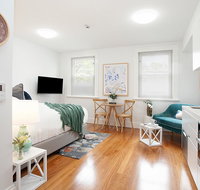 Art Deco Designer Studio in Lewisham - Inverell Accommodation