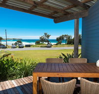 ArtHOUSE Beachfront Accommodation - Inverell Accommodation