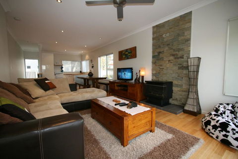 Aspect 1/8a Poly Cow Lane - Inverell Accommodation 0