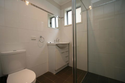 Aspect 1/8a Poly Cow Lane - Inverell Accommodation 3