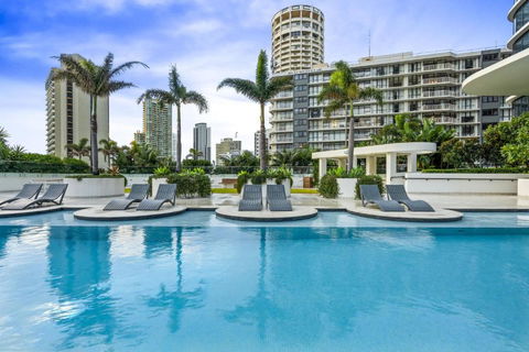 LUXURY HIGH FLOOR 3 Bedroom Unit With OCEAN Views - Q Stay - Inverell Accommodation 0