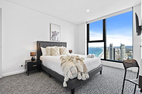 LUXURY HIGH FLOOR 3 Bedroom Unit With OCEAN Views - Q Stay - Inverell Accommodation 1