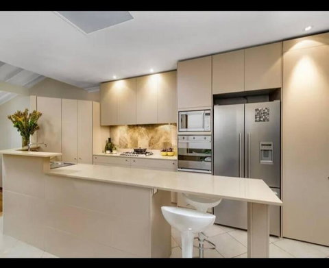Luxury Retreat Home - 4bed House W/Parking - Mins From CBD - Inverell Accommodation 3