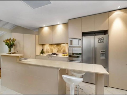 Luxury Retreat Home - 4bed House W/Parking - Mins From CBD - Inverell Accommodation 1