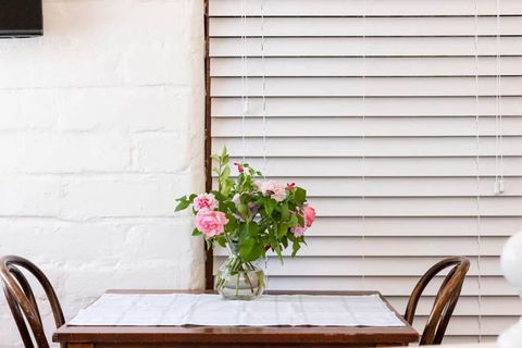 Maldon Cosy Garden Cottage - Charming One Room Studio - Inverell Accommodation 1