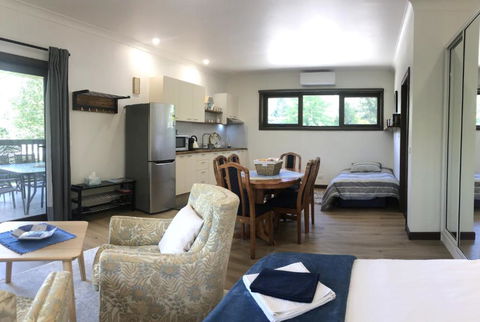 Marysville Retreat - Inverell Accommodation 3