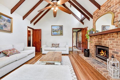 Meadowbrook Manor In North Rothbury - Inverell Accommodation 0