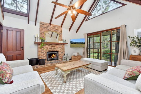 Meadowbrook Manor In North Rothbury - Inverell Accommodation 2