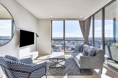 Meriton Suites Liverpool - Inverell Accommodation 0