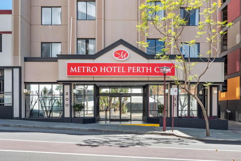 Metro Hotel Perth City - Inverell Accommodation 2