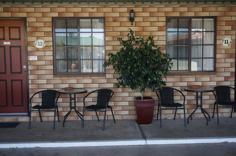 Miles Outback Motel - Inverell Accommodation 3
