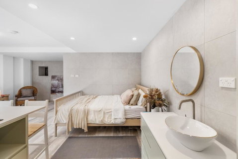 Modern Studio, Minutes To Ferry, City, CBD - Inverell Accommodation 2