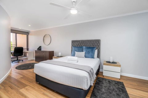Modern And Homely 2BR Burke Crescent Apartment - Inverell Accommodation 2