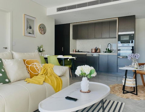 Modern Apartment St Leonards - Inverell Accommodation 0