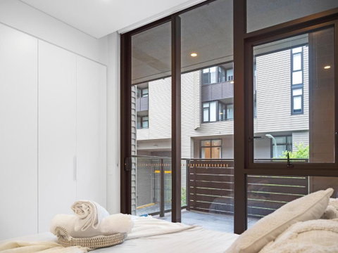 Modern Split Level 2Bed With Pool - Inverell Accommodation 1