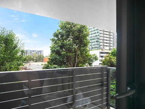 Modern Split Level 2Bed With Pool - Inverell Accommodation 2