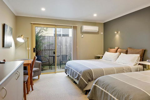 Motel Strahan - Inverell Accommodation 2