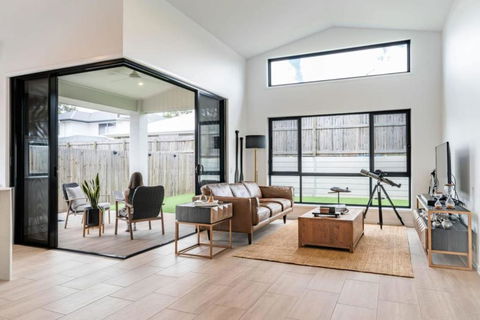 New Designer Built Boutique Holiday Home Heathwood - Inverell Accommodation 1