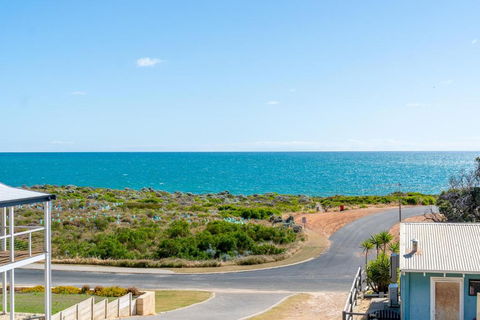 Ocean View Retreat - Best View In Town - Inverell Accommodation 1