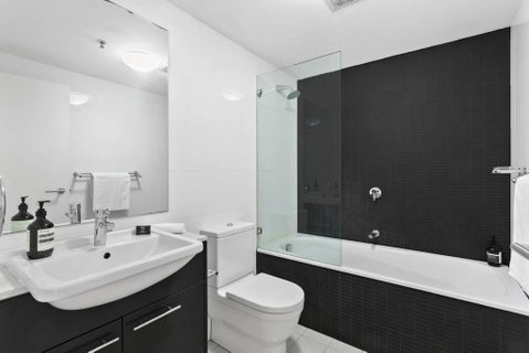OXLST - St Leonards Sophistication Everything At Doorstep - Inverell Accommodation 2