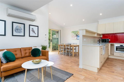 Peaceful 1BR Courtyard Unit In Quiet Dickson - Inverell Accommodation 2