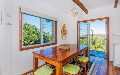 Pacifica House - Inverell Accommodation 1