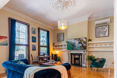 Peaceful And Stylish Petersham Aparttment With Parking - Inverell Accommodation 2