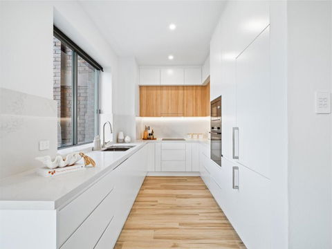 Peach At Palm View Collective - Inverell Accommodation 1