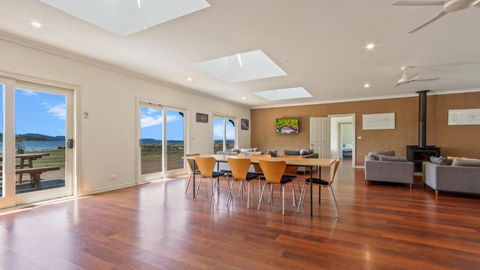 Peninsula At Metung - Access By Boat Only - Inverell Accommodation 2