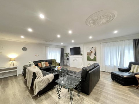 Penlink Lodge - Base To Explore Mornington Peninsula - Inverell Accommodation 0