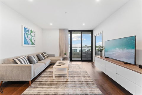 Perfect Location 1-Bed With Balcony, BBQ & Parking - Inverell Accommodation 0