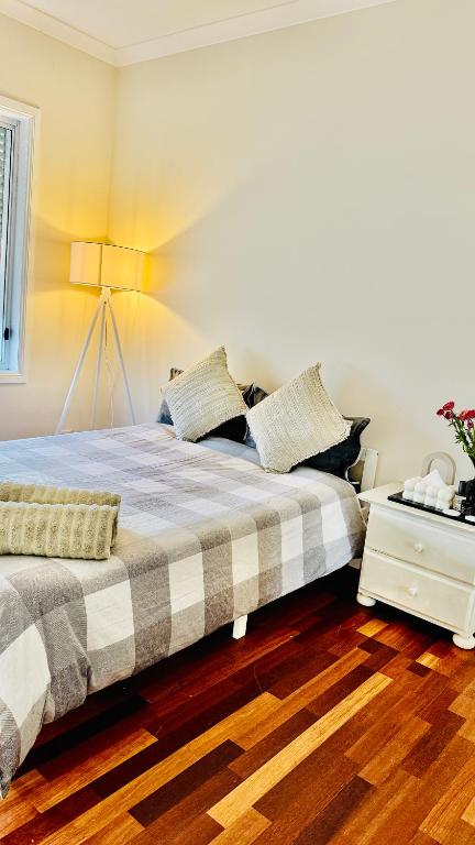 Perfect Peacefully Room In Melbourne - Inverell Accommodation 2