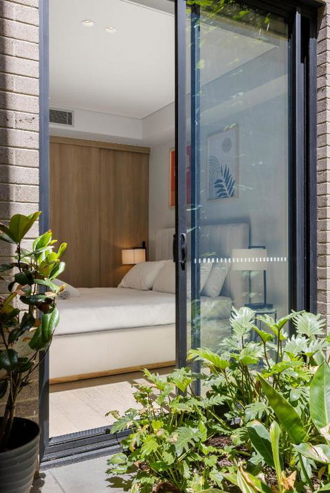 Perfect Vacation Home W Terrace & Private Garage - Inverell Accommodation 2